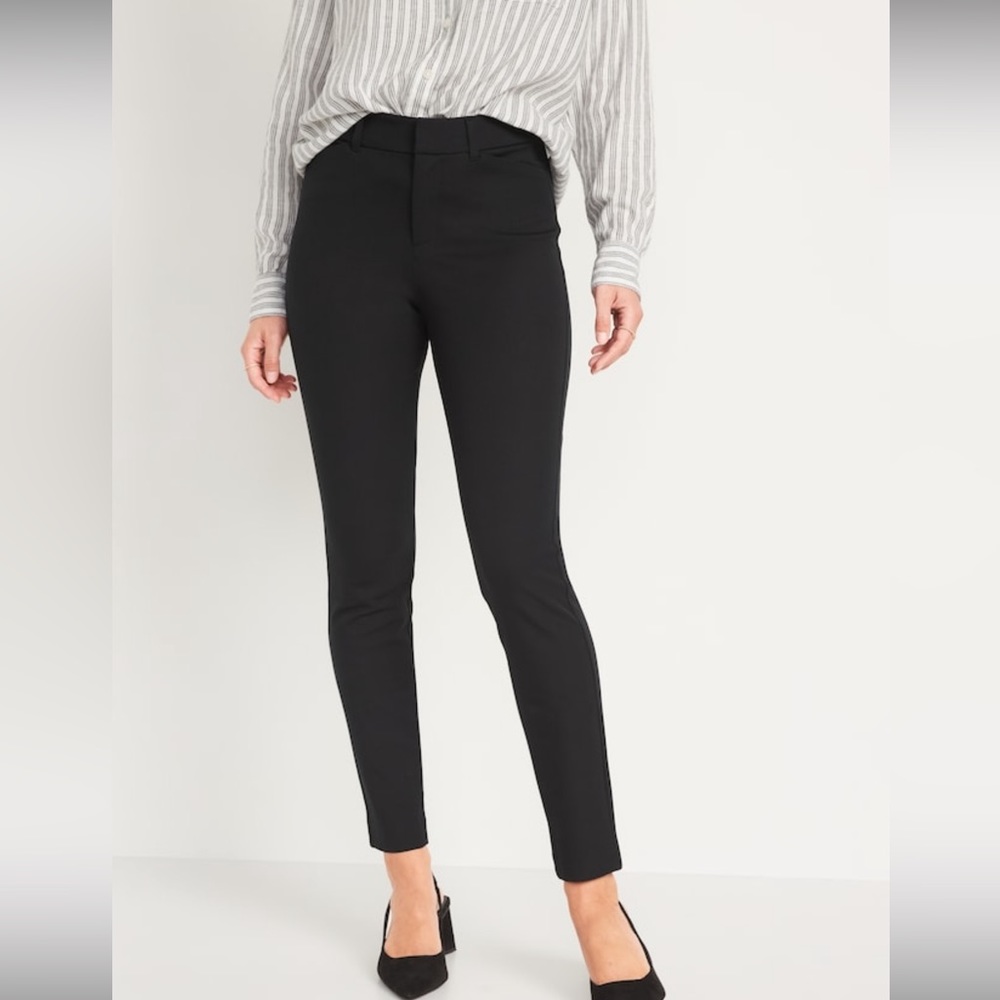 Old navy high rise pixie pants
